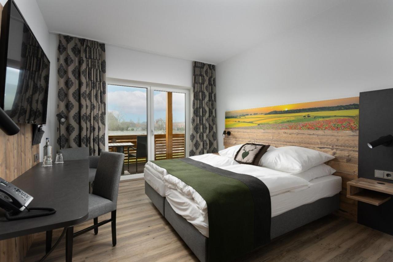 Hotel Grohnder Faehrhaus Emmerthal エクステリア 写真
