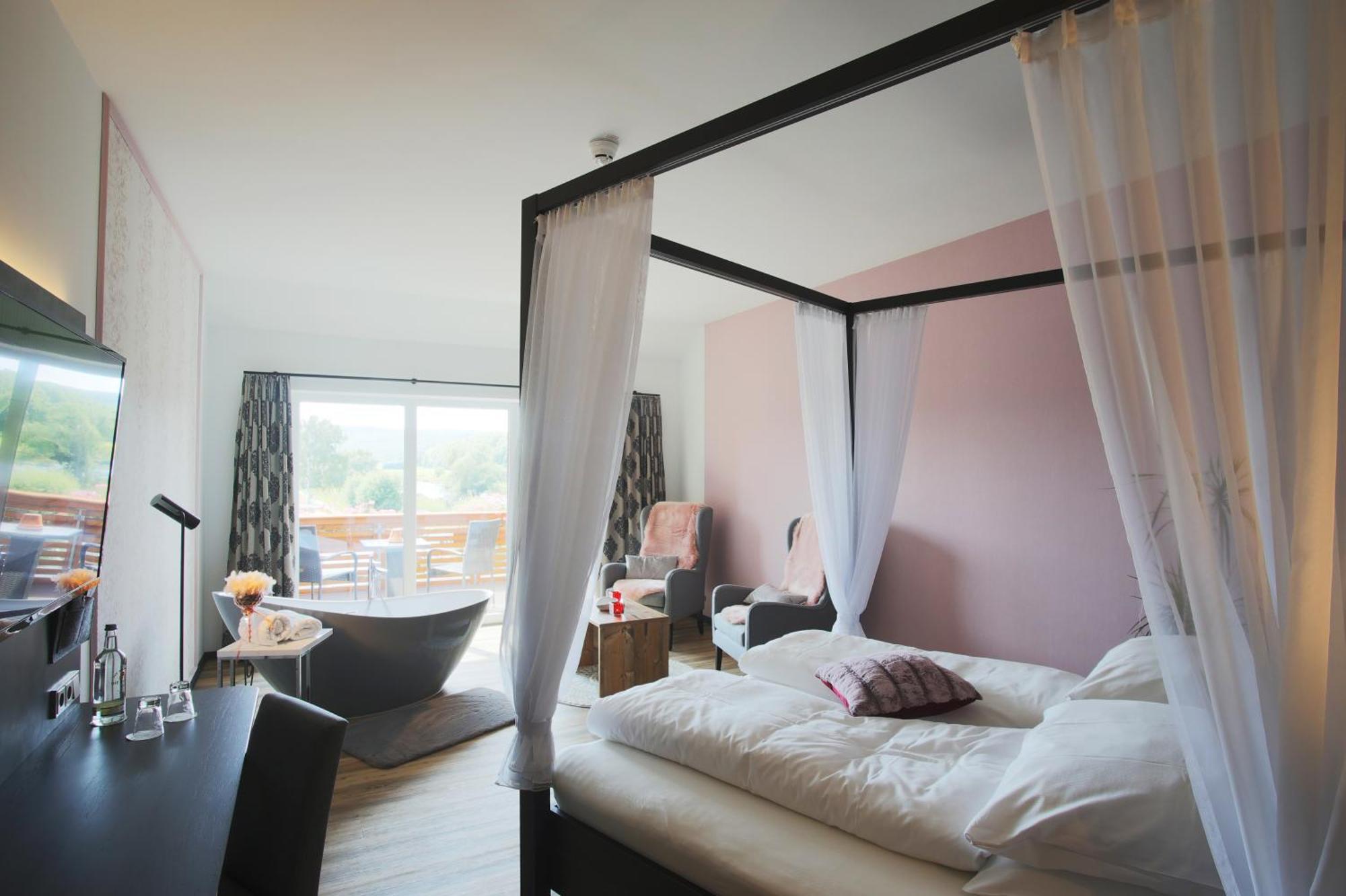 Hotel Grohnder Faehrhaus Emmerthal エクステリア 写真